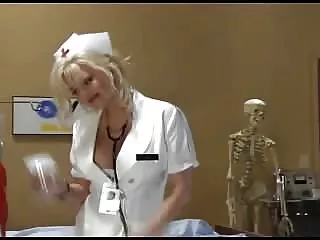 ساشا سکس با پیرزن گری