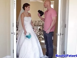 جوجه Fucks در سکس پیرزن ها دوست دختر